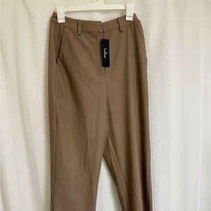 Women’s trousers brown